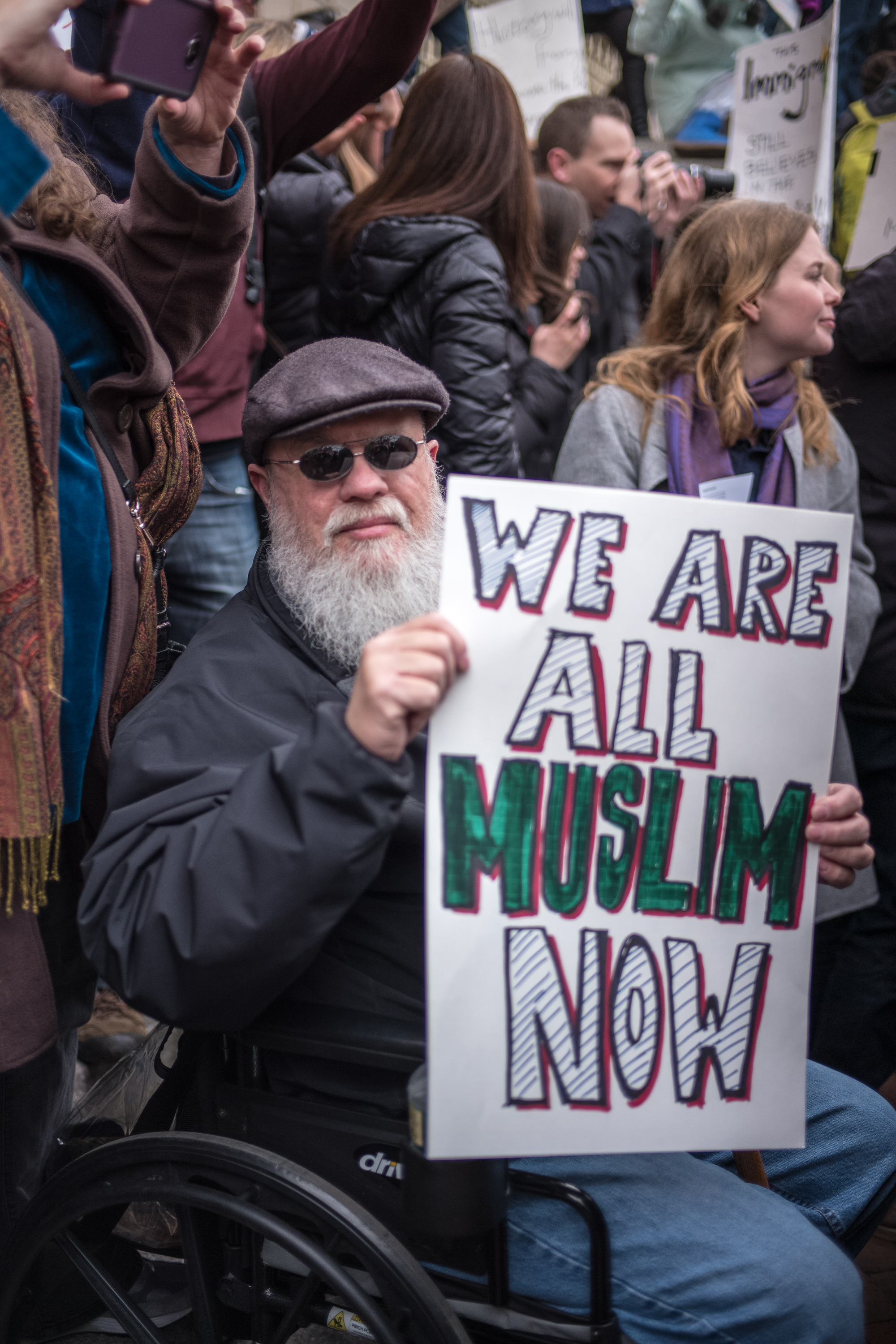 white-house-protest-12917-17