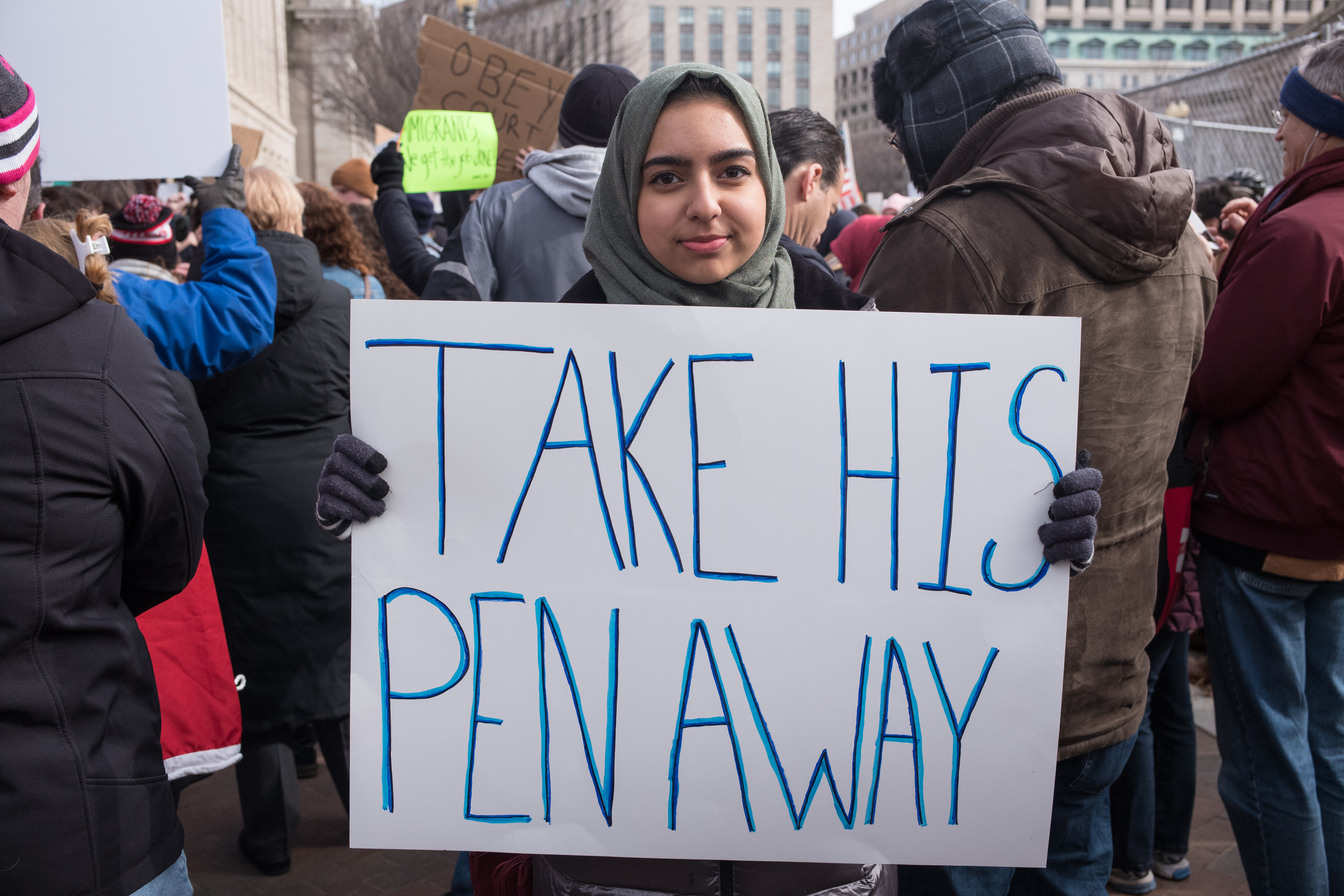 white-house-protest-12917-3