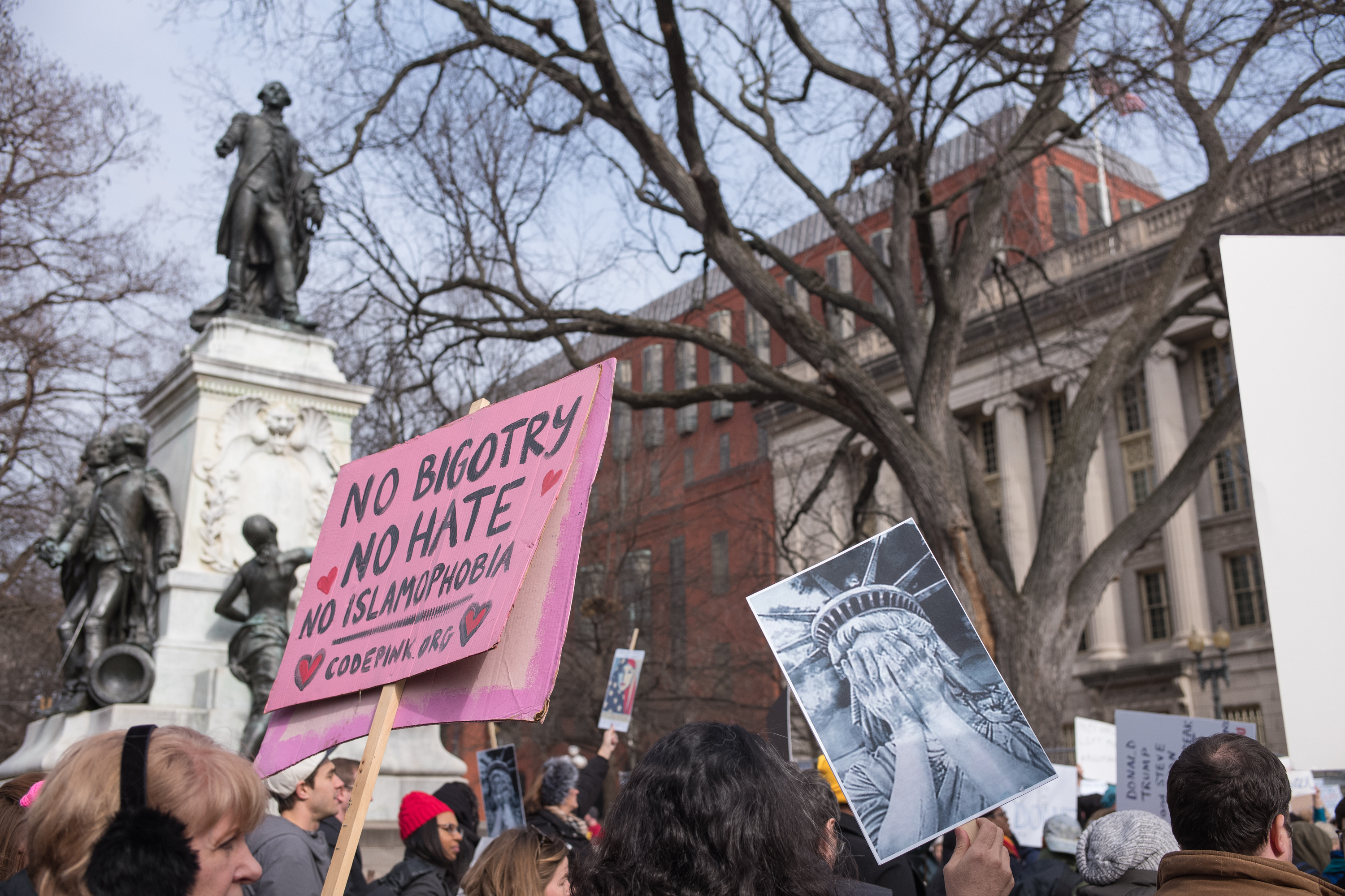 white-house-protest-12917